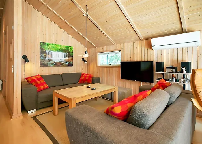 13313-hojby-manestien-61 *